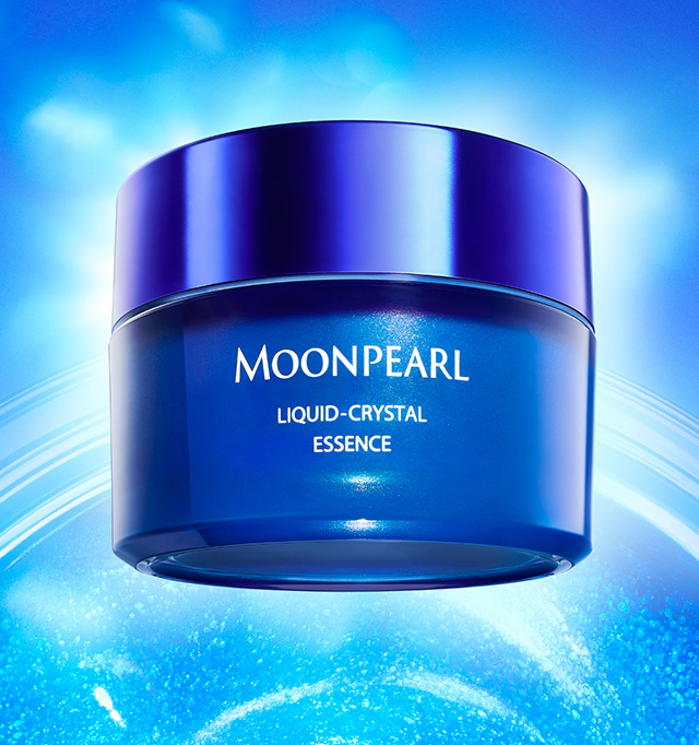 MOONPEARL LIQUID-CRYSTAL ESSENCE ムーンパール リキッド-クリスタル エッセンス ジェルに触れ、肌、満ちる。 青の導入美容液。